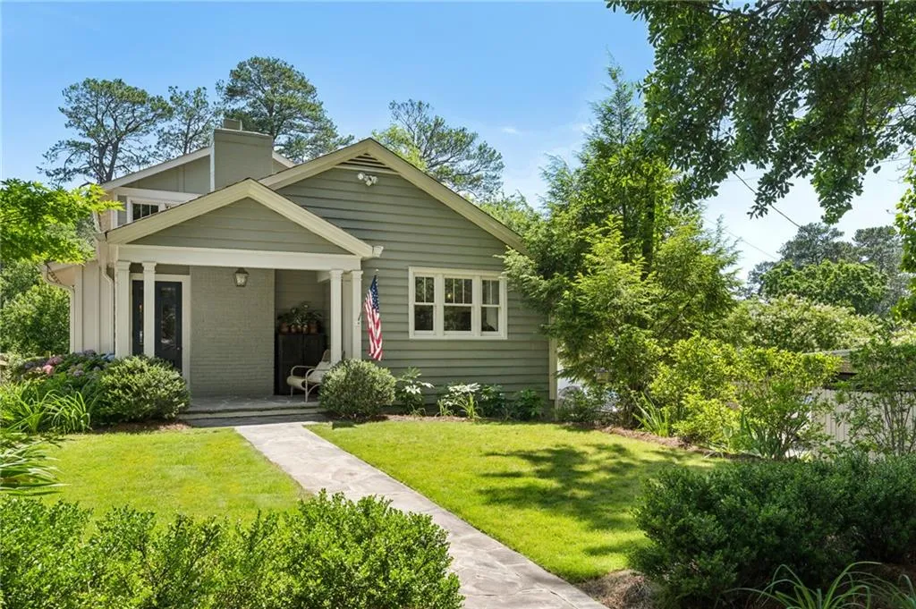 111 Terrace Drive Ne, Atlanta, Georgia 30305, 4 Bedrooms Bedrooms, ,3 BathroomsBathrooms,Residential,Sold,111 Terrace Drive Ne,7591351
