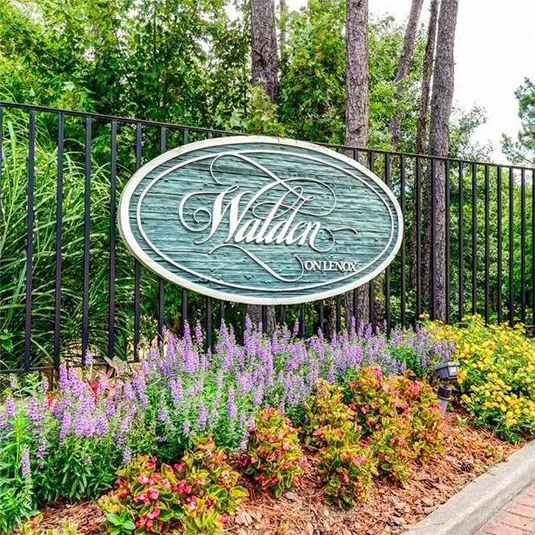 36 Saint Claire Lane Ne, Atlanta, Georgia 30324, 2 Bedrooms Bedrooms, ,2 BathroomsBathrooms,Residential,For Sale,36 Saint Claire Lane Ne,7590588