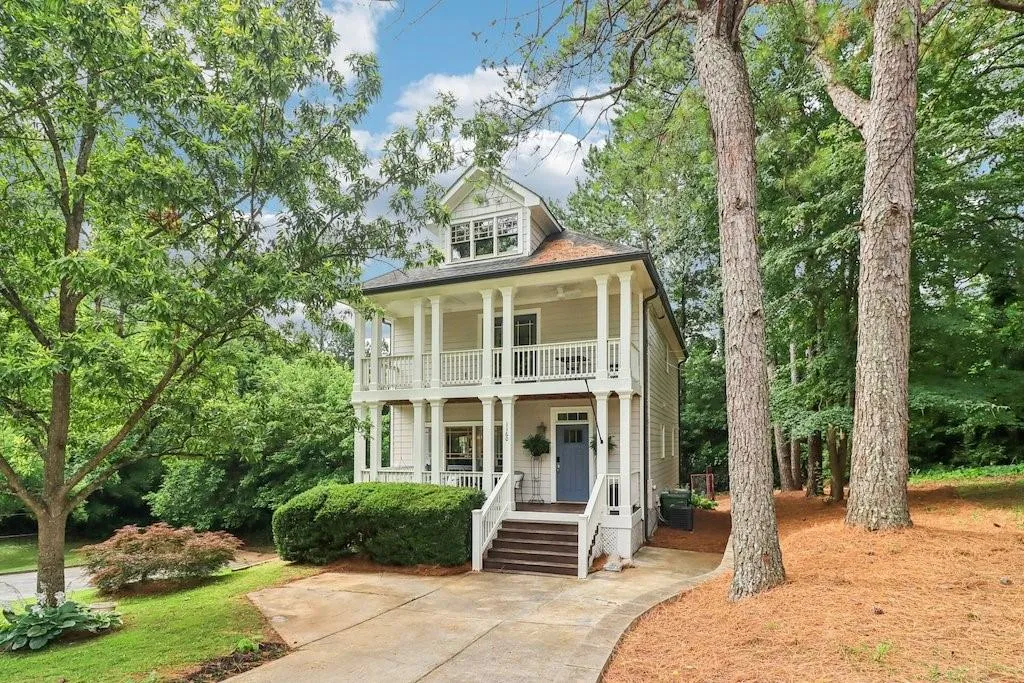 1160 Foster Place Nw, Atlanta, Georgia 30318, 3 Bedrooms Bedrooms, ,2 BathroomsBathrooms,Residential,For Sale,1160 Foster Place Nw,7592317