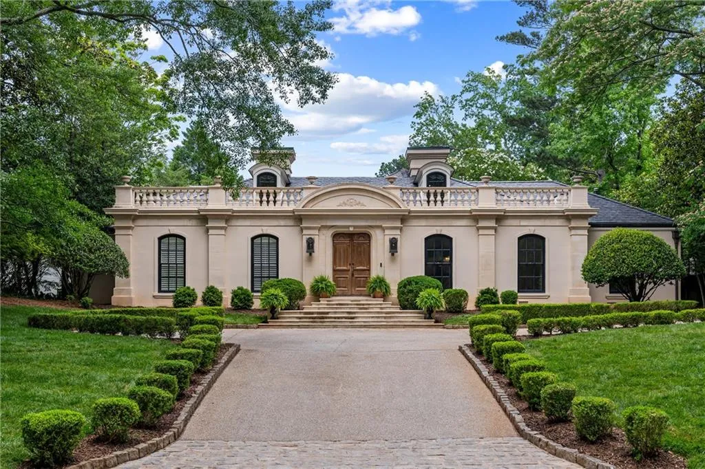 3212 Arden Road Nw, Atlanta, Georgia 30305, 4 Bedrooms Bedrooms, ,3 BathroomsBathrooms,Residential,For Sale,3212 Arden Road Nw,7573854