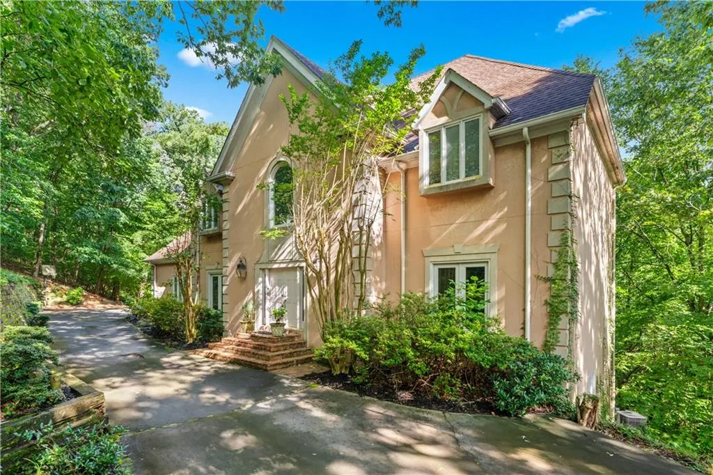 5105 Jett Forest Trail, Atlanta, Georgia 30327, 5 Bedrooms Bedrooms, ,4 BathroomsBathrooms,Residential,For Sale,5105 Jett Forest Trail,7568015