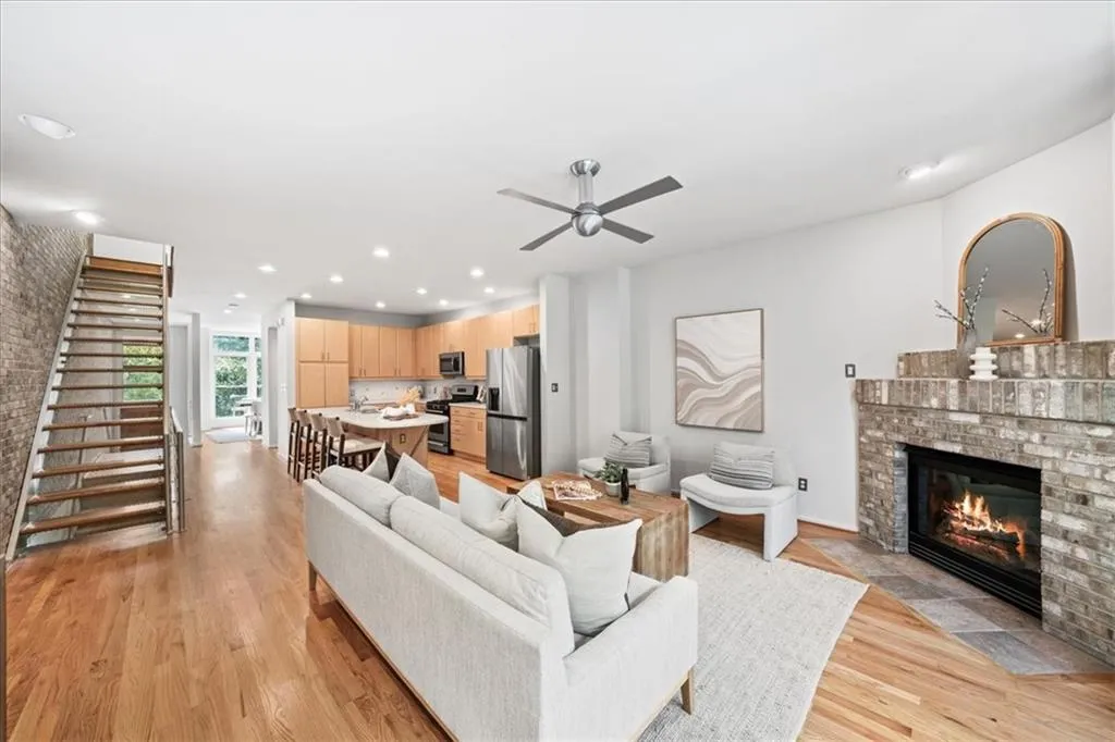 1344 Fernwood Circle Ne, Brookhaven, Georgia 30319, 2 Bedrooms Bedrooms, ,2 BathroomsBathrooms,Residential,Sold,1344 Fernwood Circle Ne,7590452