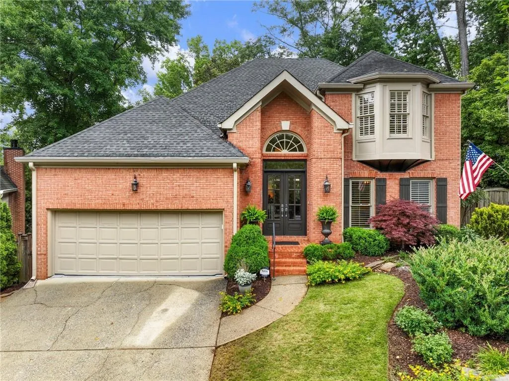 350 Fountain Oaks Lane, Atlanta, Georgia 30342, 4 Bedrooms Bedrooms, ,3 BathroomsBathrooms,Residential,Sold,350 Fountain Oaks Lane,7599903