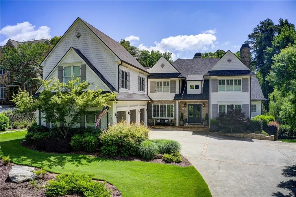 4559 Paradise Shoals Road Se, Atlanta, Georgia 30339, 7 Bedrooms Bedrooms, ,7 BathroomsBathrooms,Residential,For Sale,4559 Paradise Shoals Road Se,7601149