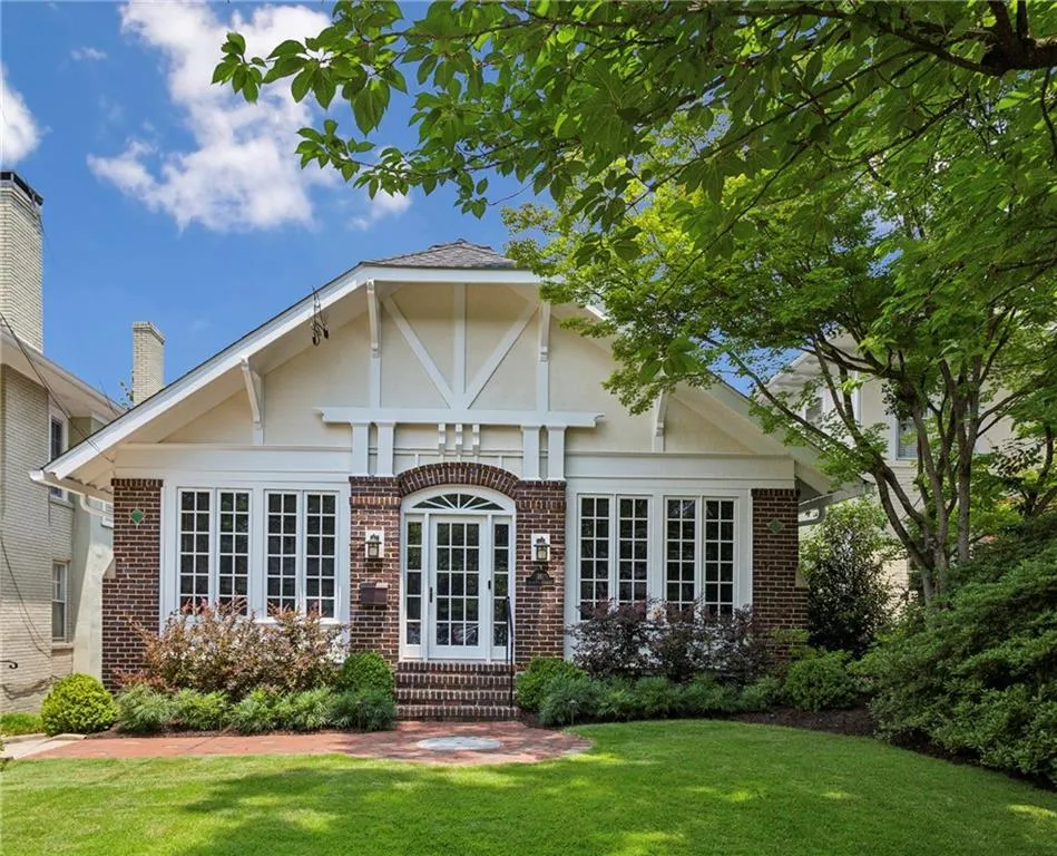 16 Walker Terrace Ne, Atlanta, Georgia 30309, 3 Bedrooms Bedrooms, ,3 BathroomsBathrooms,Residential,For Sale,16 Walker Terrace Ne,7594524