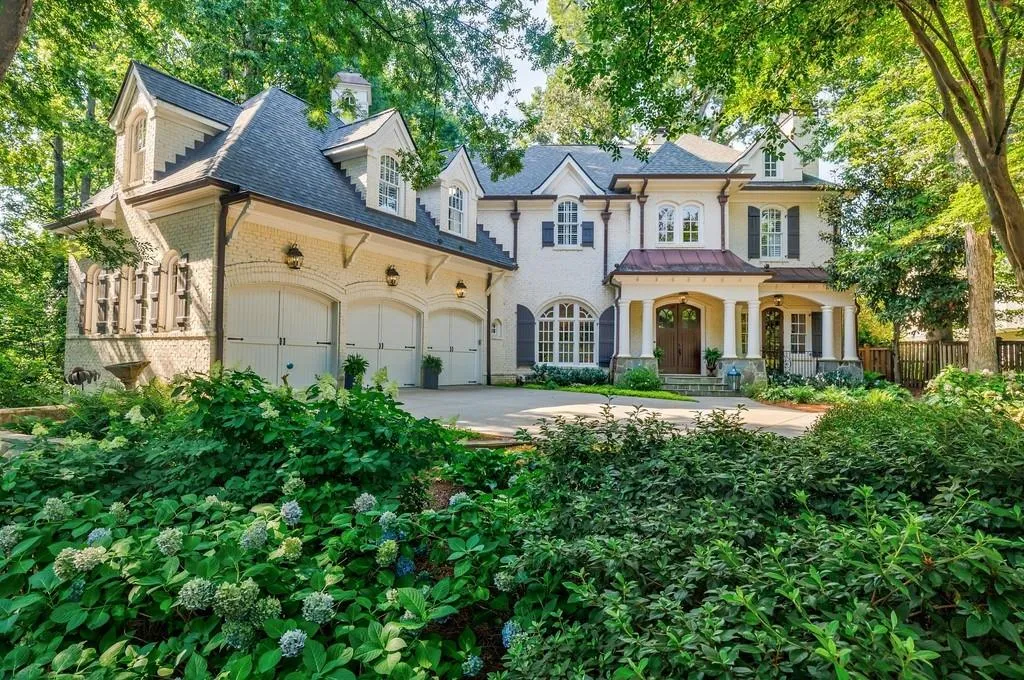 1412 Lanier Manor Ne, Atlanta, Georgia 30319, 5 Bedrooms Bedrooms, ,5 BathroomsBathrooms,Residential,For Sale,1412 Lanier Manor Ne,7605632