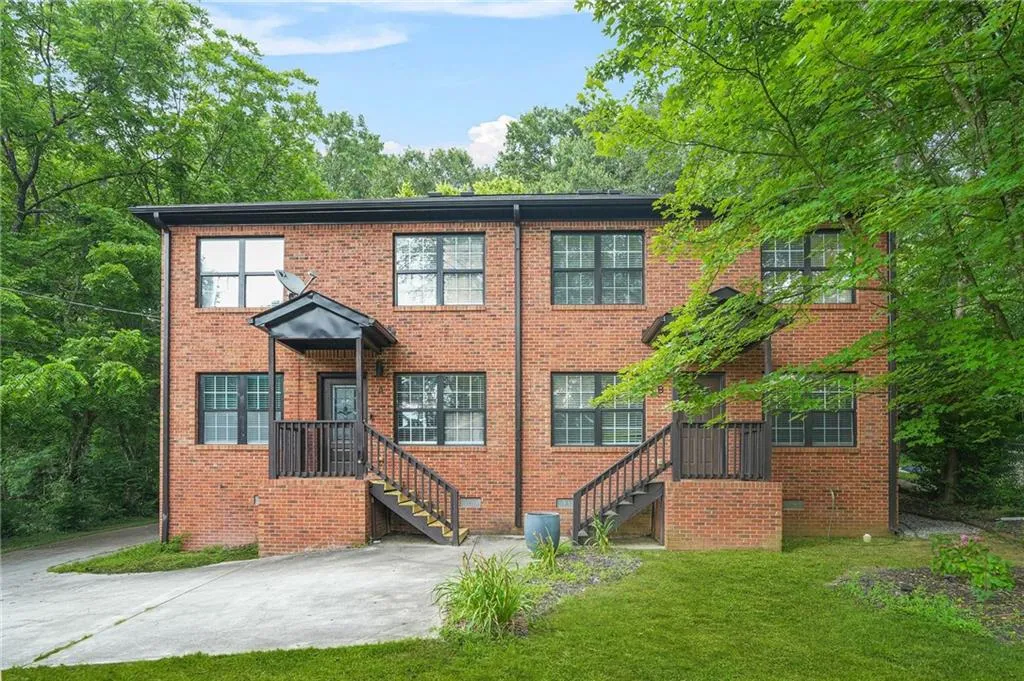 545 Elmwood Road Nw, Atlanta, Georgia 30318, ,Residential Income,For Sale,545 Elmwood Road Nw,7604129