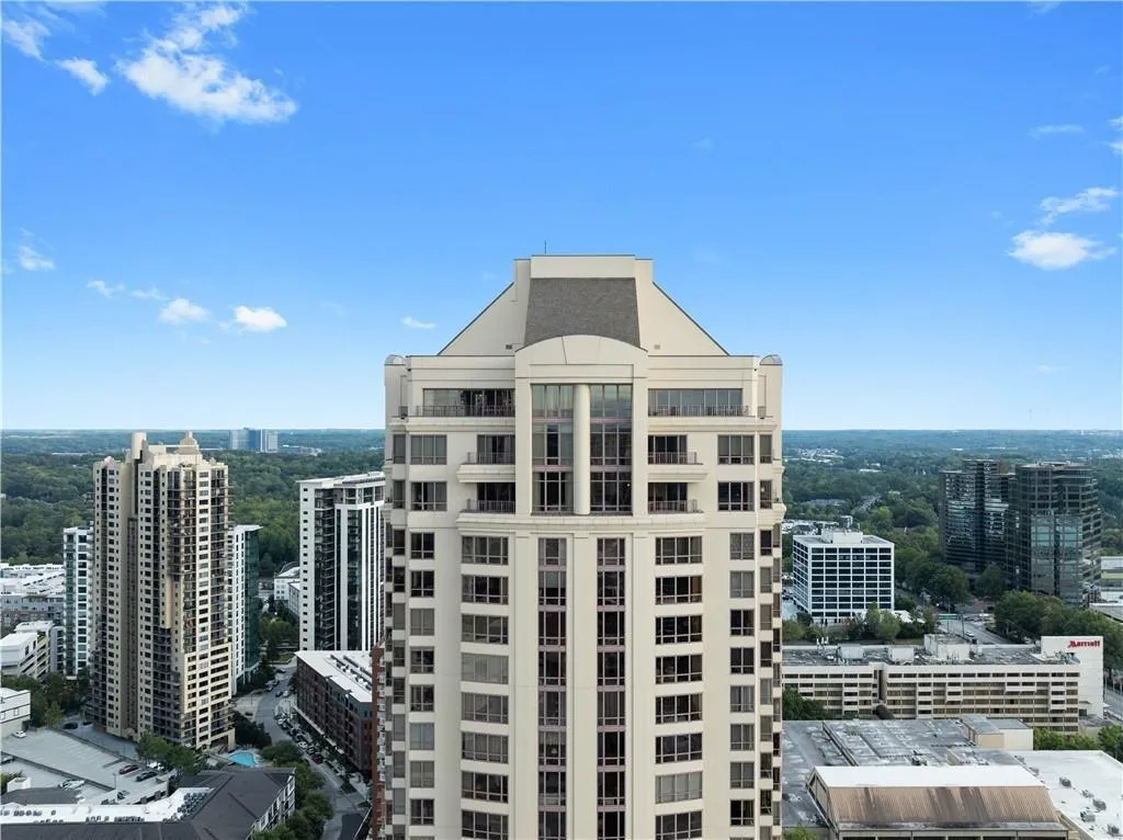 3475 Oak Valley Road Ne Unit 2820, Atlanta, Georgia 30326, 2 Bedrooms Bedrooms, ,2 BathroomsBathrooms,Residential,For Sale,3475 Oak Valley Road Ne Unit 2820,7608064