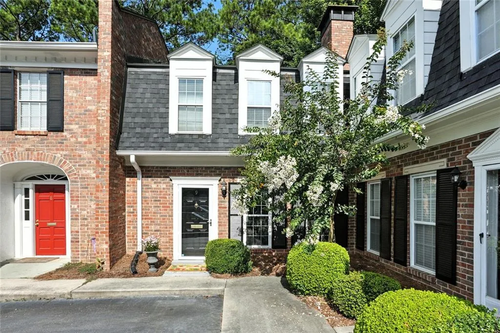 9 Independence Place Nw, Atlanta, Georgia 30318, 2 Bedrooms Bedrooms, ,2 BathroomsBathrooms,Residential,For Sale,9 Independence Place Nw,7610356