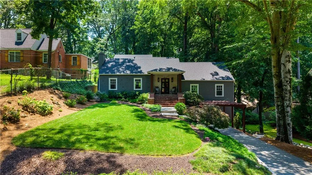 3072 Dale Drive Ne, Atlanta, Georgia 30305, 3 Bedrooms Bedrooms, ,2 BathroomsBathrooms,Residential,Sold,3072 Dale Drive Ne,7610362