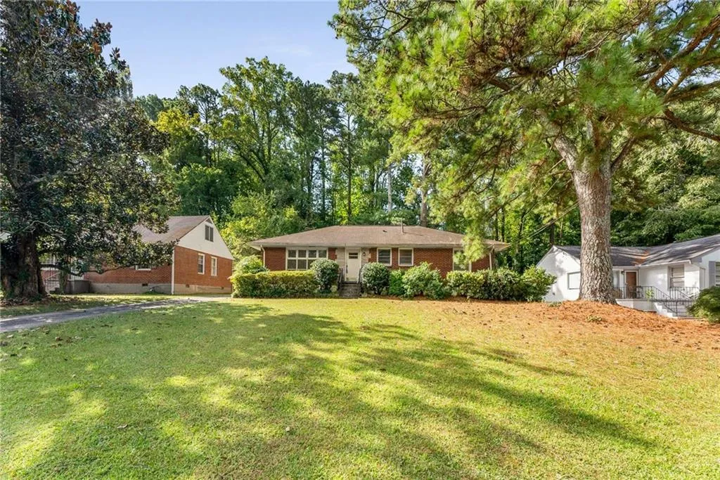 1307 Mayfair Drive Ne, Atlanta, Georgia 30324, 3 Bedrooms Bedrooms, ,1 BathroomBathrooms,Residential,Sold,1307 Mayfair Drive Ne,7610796