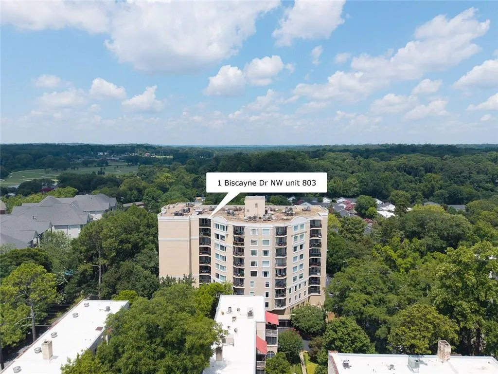1 Biscayne Drive Nw Unit 803, Atlanta, Georgia 30309, 2 Bedrooms Bedrooms, ,2 BathroomsBathrooms,Residential,For Sale,1 Biscayne Drive Nw Unit 803,7613615