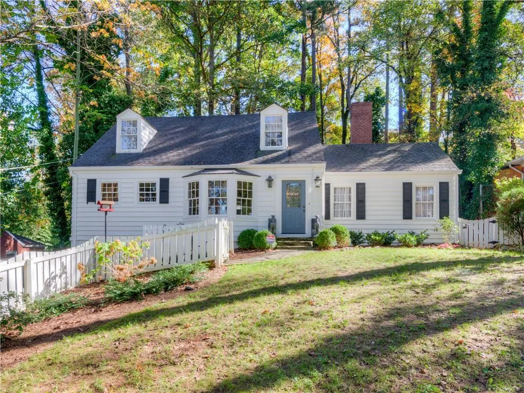 195 Alberta Drive Ne, Atlanta, Georgia 30305, 3 Bedrooms Bedrooms, ,2 BathroomsBathrooms,Residential,For Sale,195 Alberta Drive Ne,7613771