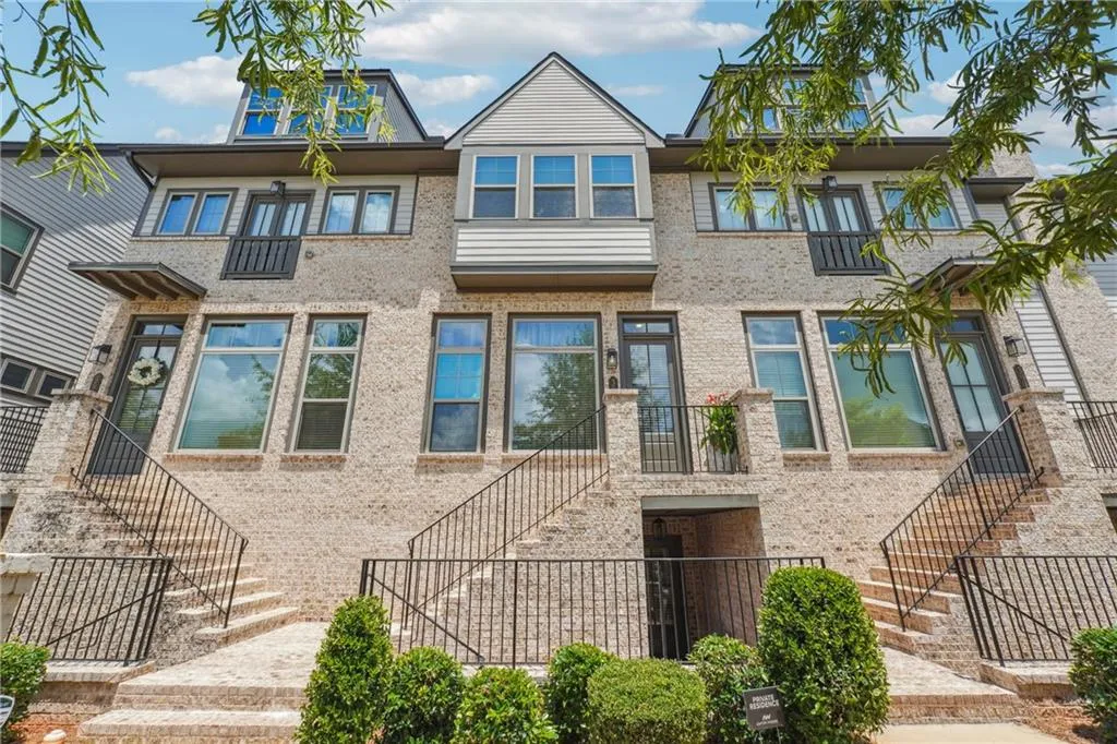 3908 Danube Lane, Atlanta, Georgia 30339, 3 Bedrooms Bedrooms, 0 ,3 BathroomsBathrooms,Residential,For Sale,3908 Danube Lane,7615204