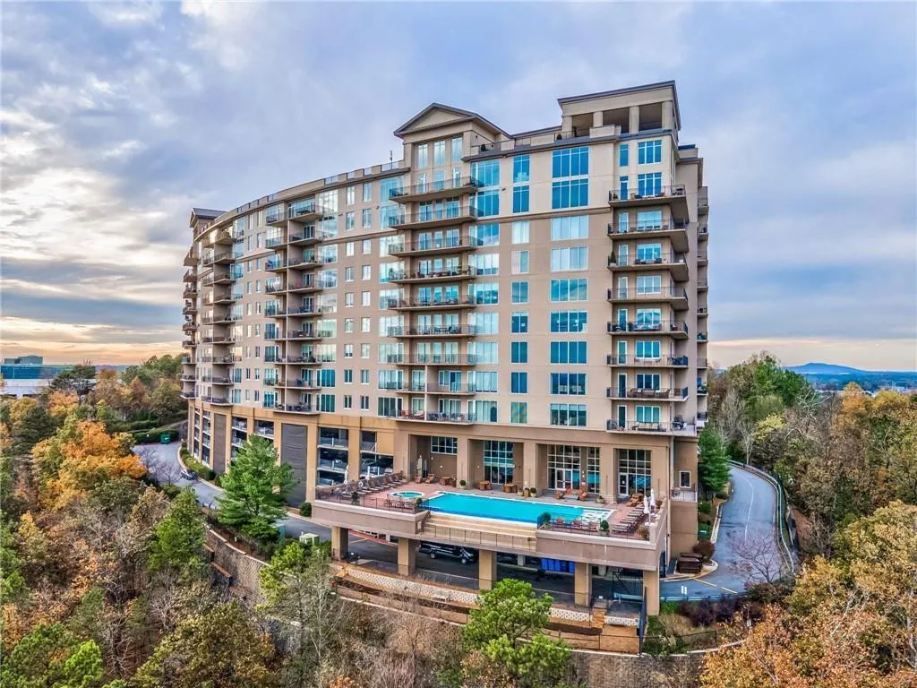 2950 Mount Wilkinson Parkway Se Unit 505, Atlanta, Georgia 30339, 2 Bedrooms Bedrooms, ,2 BathroomsBathrooms,Residential,For Sale,2950 Mount Wilkinson Parkway Se Unit 505,7617962