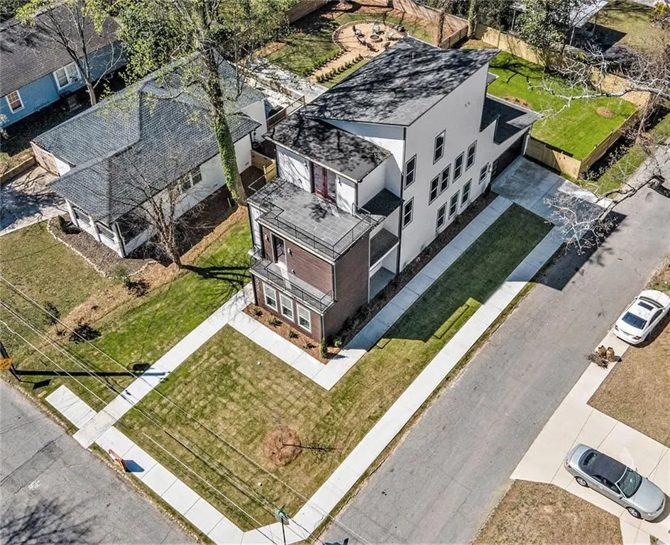 662 S Grand Avenue Nw, Atlanta, Georgia 30318, 4 Bedrooms Bedrooms, ,3 BathroomsBathrooms,Residential,For Sale,662 S Grand Avenue Nw,7617967