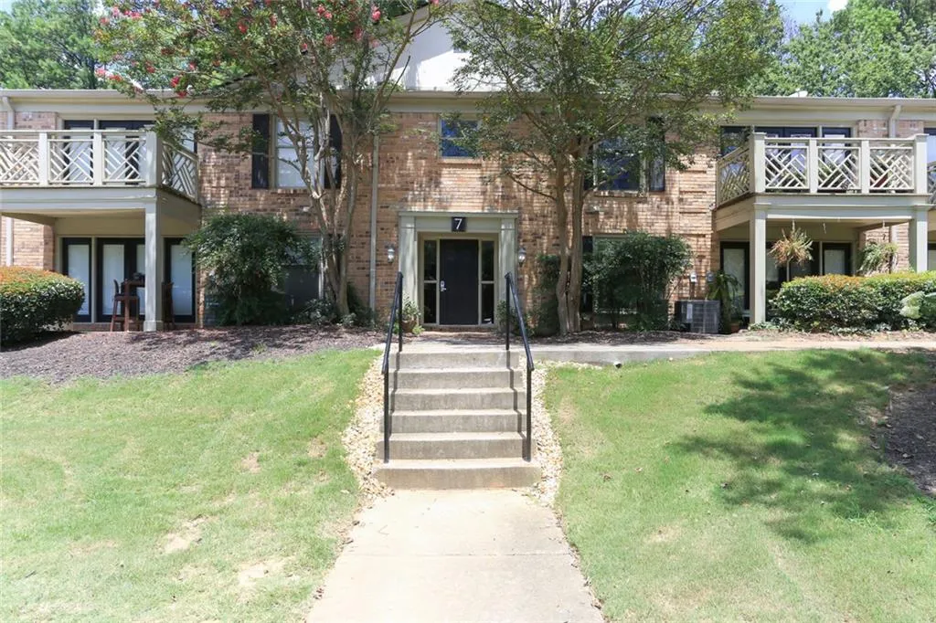 3650 Ashford Dunwoody Road Northeast Road Ne Unit, Brookhaven, Georgia 30319, 2 Bedrooms Bedrooms, ,1 BathroomBathrooms,Residential,For Sale,3650 Ashford Dunwoody Road Northeast Road Ne Unit ,7618062