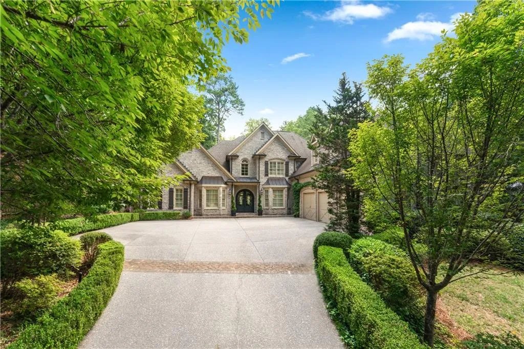 4171 Valley Creek Drive Se, Atlanta, Georgia 30339, 7 Bedrooms Bedrooms, ,6 BathroomsBathrooms,Residential,For Sale,4171 Valley Creek Drive Se,7618192