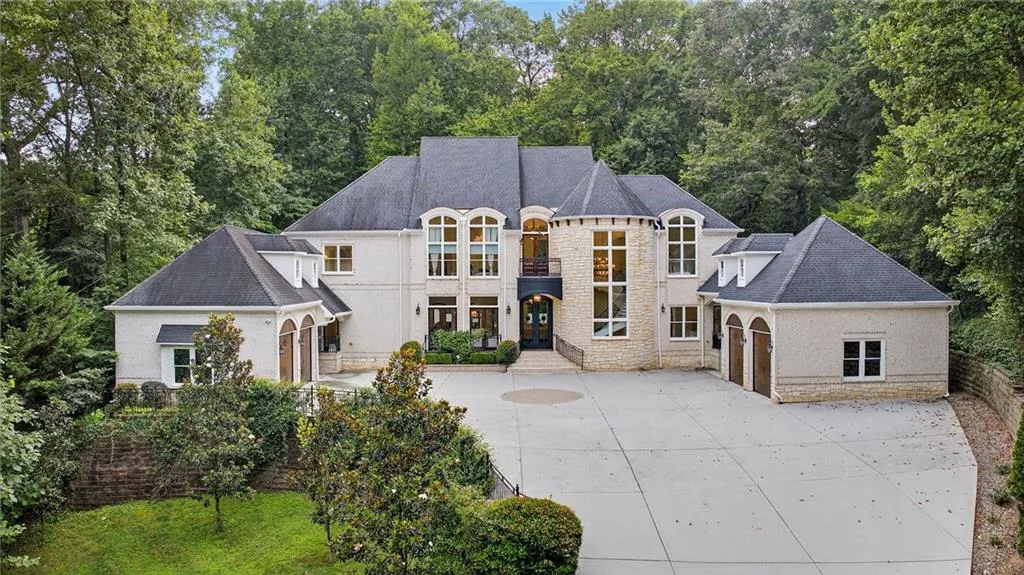 3620 Cloudland Drive Nw, Atlanta, Georgia 30327, 6 Bedrooms Bedrooms, ,6 BathroomsBathrooms,Residential,For Sale,3620 Cloudland Drive Nw,7620190