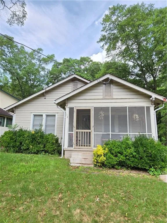 502 S Evelyn Place Nw, Atlanta, Georgia 30318, 2 Bedrooms Bedrooms, ,1 BathroomBathrooms,Residential,For Sale,502 S Evelyn Place Nw,7563064