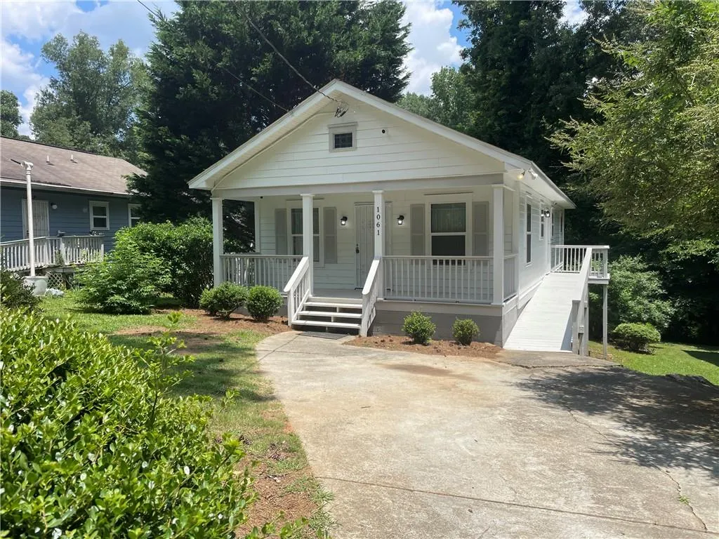 1061 5th Street Nw, Atlanta, Georgia 30318, 3 Bedrooms Bedrooms, ,1 BathroomBathrooms,Residential,Sold,1061 5th Street Nw,7621256