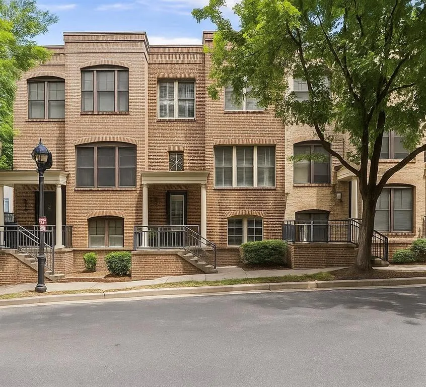 710 Cosmopolitan Drive Ne Unit 710, Atlanta, Georgia 30324, 3 Bedrooms Bedrooms, ,3 BathroomsBathrooms,Residential,For Sale,710 Cosmopolitan Drive Ne Unit 710,7620987