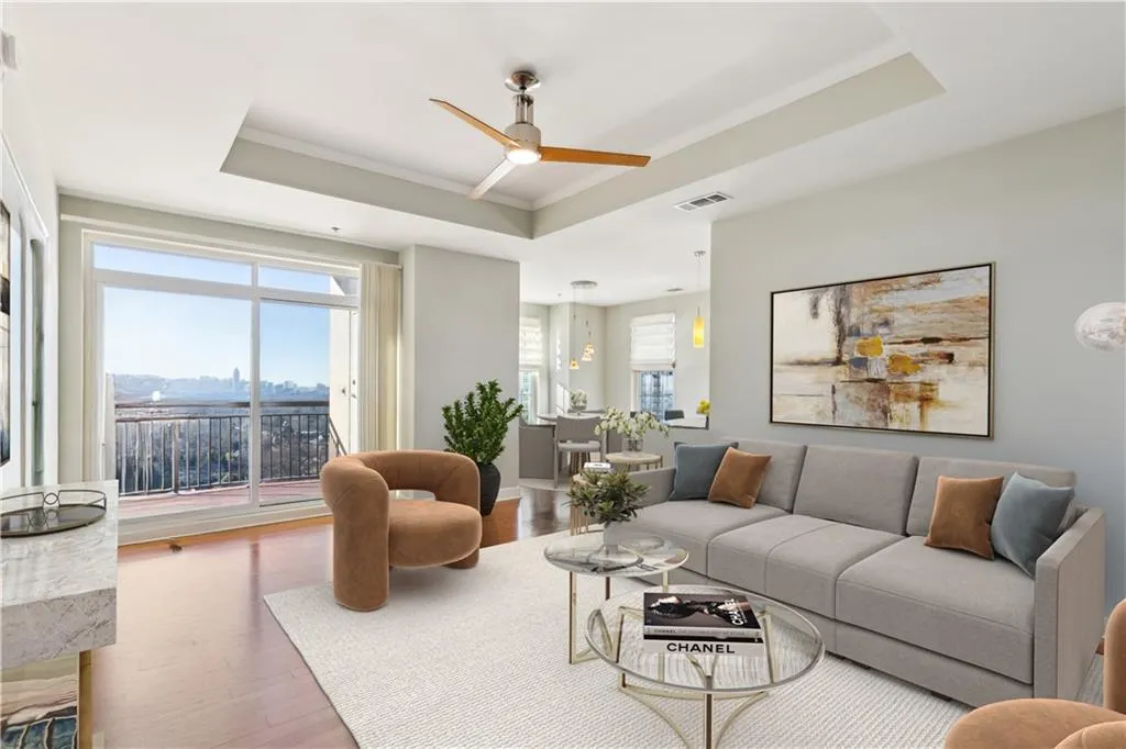325 E Paces Ferry Road Ne Unit 1608, Atlanta, Georgia 30305, 2 Bedrooms Bedrooms, ,3 BathroomsBathrooms,Residential,For Sale,325 E Paces Ferry Road Ne Unit 1608,7621311