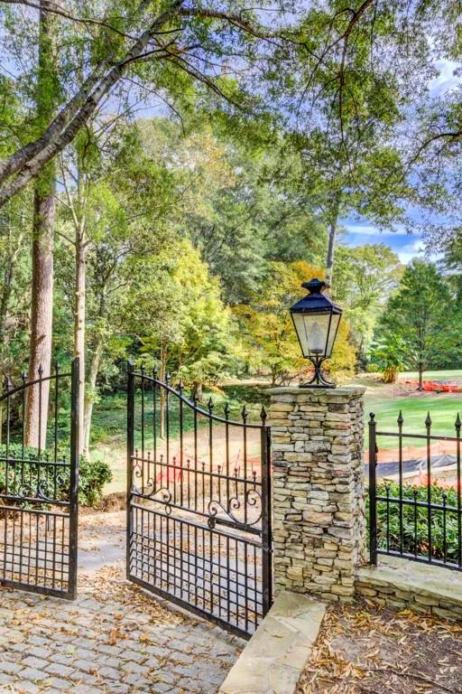 3541 Tuxedo Road Nw, Atlanta, Georgia 30305, ,Land,For Sale,3541 Tuxedo Road Nw,7622537