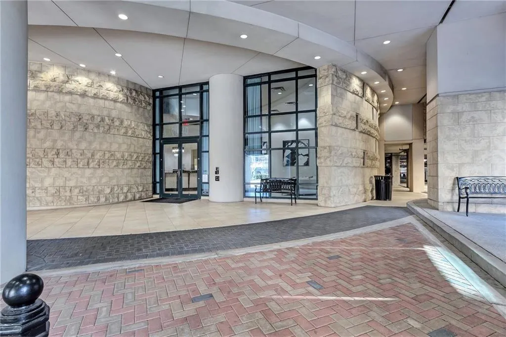 3040 Peachtree Road Nw Unit 1602, Atlanta, Georgia 30305, 1 Bedroom Bedrooms, ,1 BathroomBathrooms,Residential,For Sale,3040 Peachtree Road Nw Unit 1602,7535796
