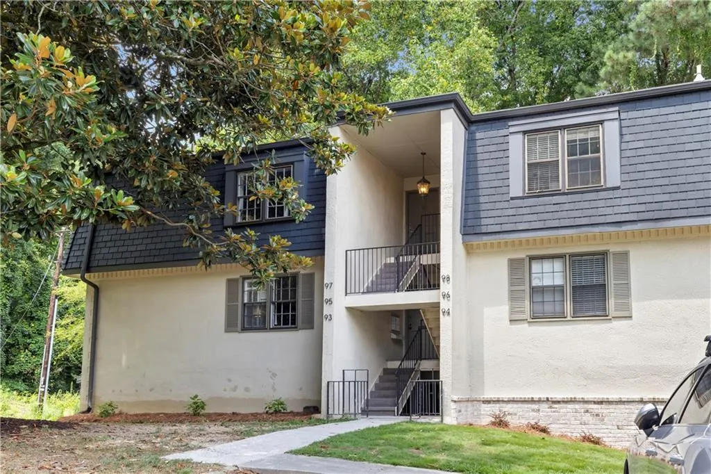 97 Rosaire Place Nw, Atlanta, Georgia 30327, 1 Bedroom Bedrooms, ,1 BathroomBathrooms,Residential,For Sale,97 Rosaire Place Nw,7624160