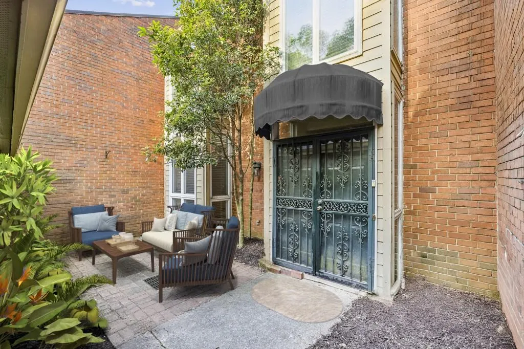 45 Willow, Atlanta, Georgia 30342, 3 Bedrooms Bedrooms, ,4 BathroomsBathrooms,Residential,For Sale,45 Willow,7624818