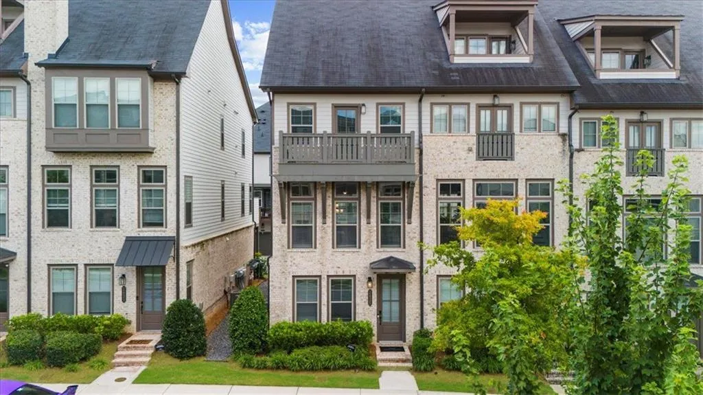 Atlanta, Georgia 30339, 3 Bedrooms Bedrooms, ,3 BathroomsBathrooms,Residential,For Sale,7624857