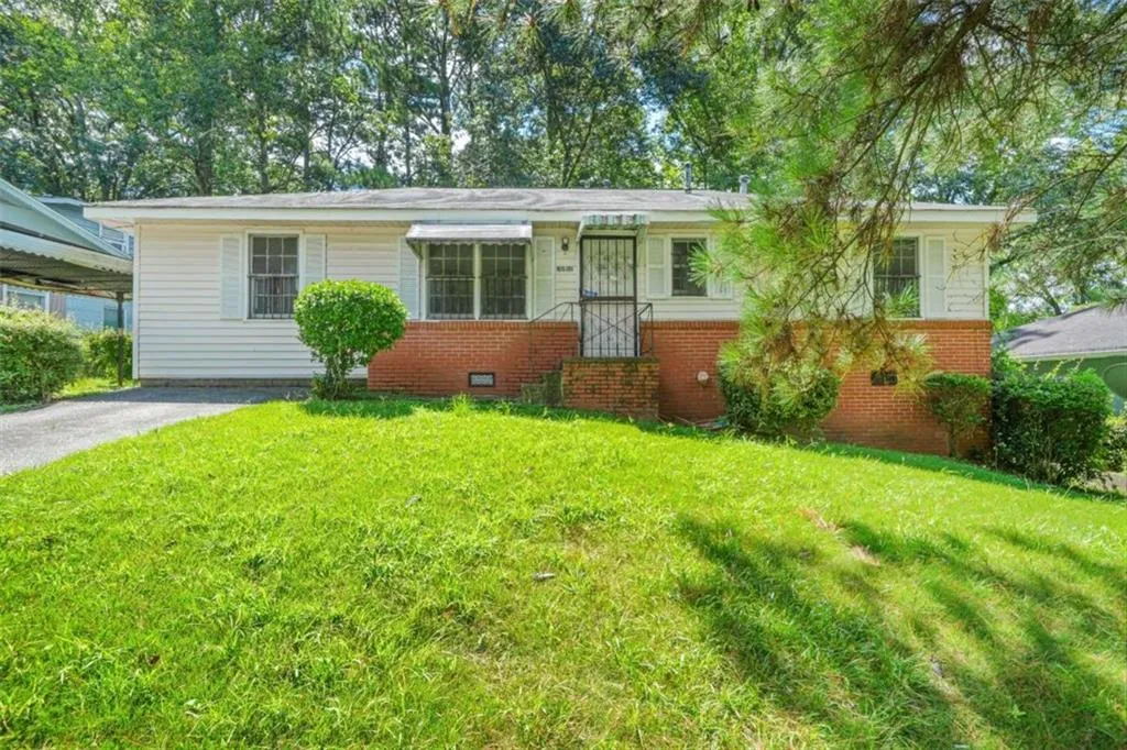 2752 Marco Drive, Atlanta, Georgia 30318, 3 Bedrooms Bedrooms, ,1 BathroomBathrooms,Residential,For Sale,2752 Marco Drive,7625581