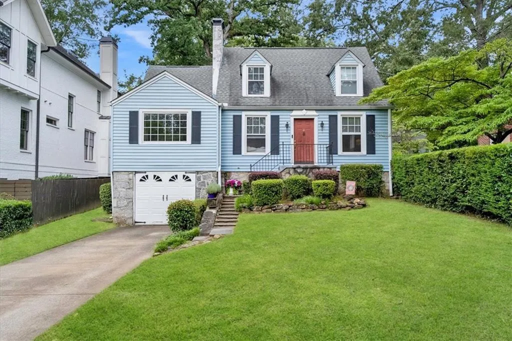 2662 Forrest Way Ne, Atlanta, Georgia 30305, 3 Bedrooms Bedrooms, ,1 BathroomBathrooms,Residential,For Sale,2662 Forrest Way Ne,7591680