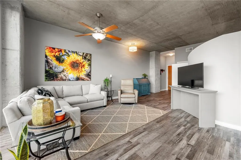 3300 Windy Ridge Parkway Se Unit 1307, Atlanta, Georgia 30339, 1 Bedroom Bedrooms, ,1 BathroomBathrooms,Residential,Sold,3300 Windy Ridge Parkway Se Unit 1307,7625798