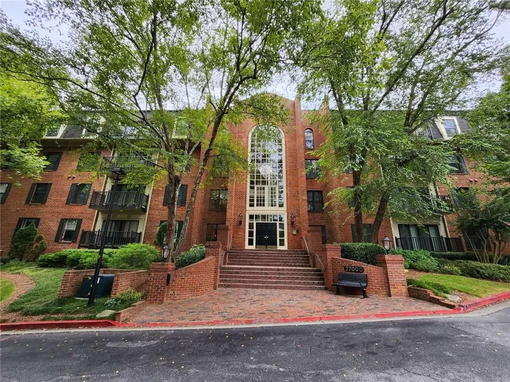 27309 Plantation Drive Ne Unit 27 - 309, Atlanta, Georgia 30324, 2 Bedrooms Bedrooms, ,2 BathroomsBathrooms,Residential,For Sale,27309 Plantation Drive Ne Unit 27 - 309,7626457