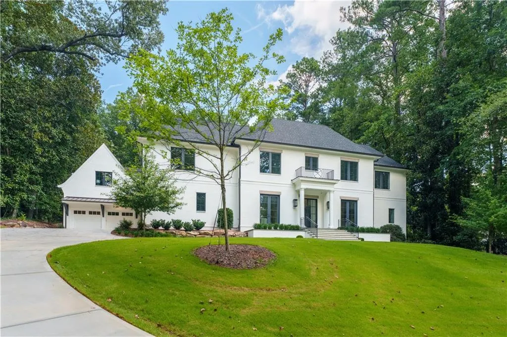 1107 E Beechwood Drive Nw, Atlanta, Georgia 30327, 5 Bedrooms Bedrooms, ,6 BathroomsBathrooms,Residential,For Sale,1107 E Beechwood Drive Nw,7613904