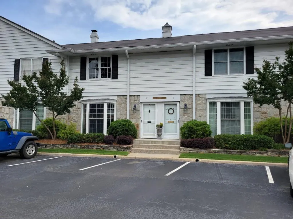 136 Peachtree Memorial Drive Nw Unit Ga8, Atlanta, Georgia 30309, 2 Bedrooms Bedrooms, ,1 BathroomBathrooms,Residential,For Sale,136 Peachtree Memorial Drive Nw Unit Ga8,7549751