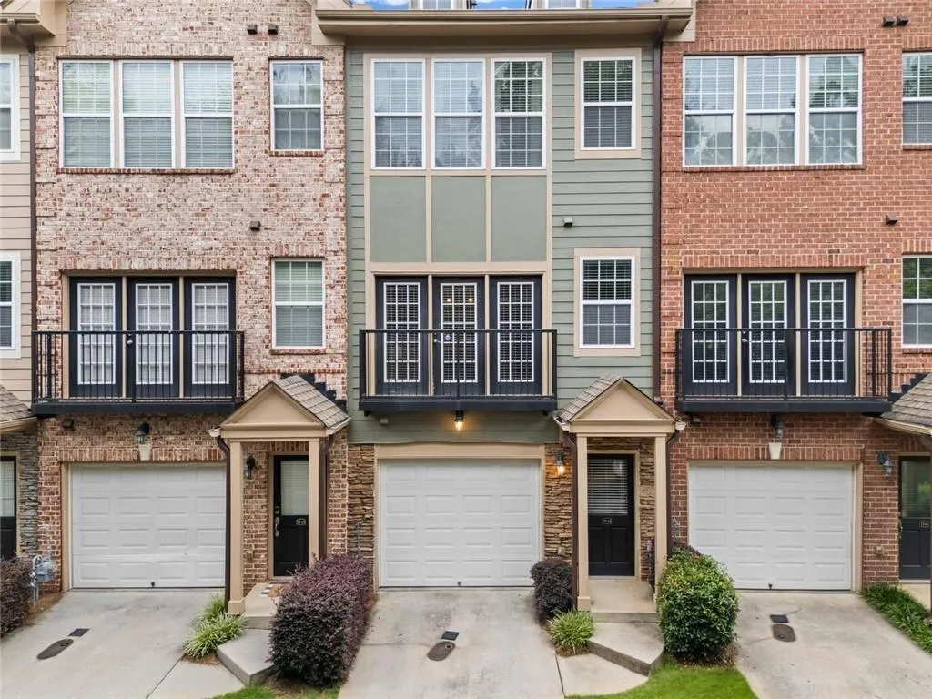 3743 Ashford Creek Avenue Ne, Brookhaven, Georgia 30319, 1 Bedroom Bedrooms, ,1 BathroomBathrooms,Residential,For Sale,3743 Ashford Creek Avenue Ne,7628776