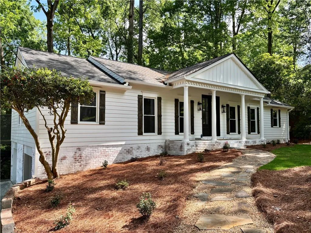1230 Sunderland Court Ne, Brookhaven, Georgia 30319, 5 Bedrooms Bedrooms, ,3 BathroomsBathrooms,Residential,For Sale,1230 Sunderland Court Ne,7629081