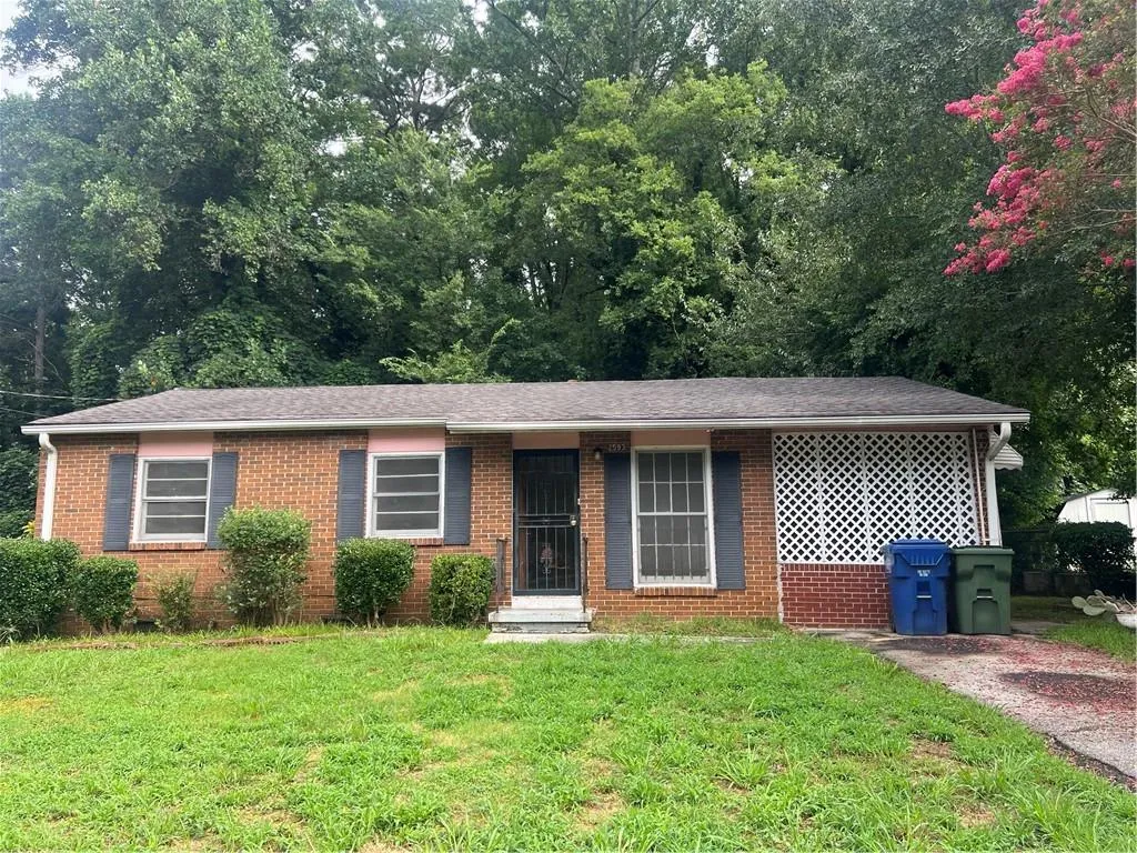 2593 Santa Barbara Drive Nw, Atlanta, Georgia 30318, 3 Bedrooms Bedrooms, ,1 BathroomBathrooms,Residential,For Sale,2593 Santa Barbara Drive Nw,7629625
