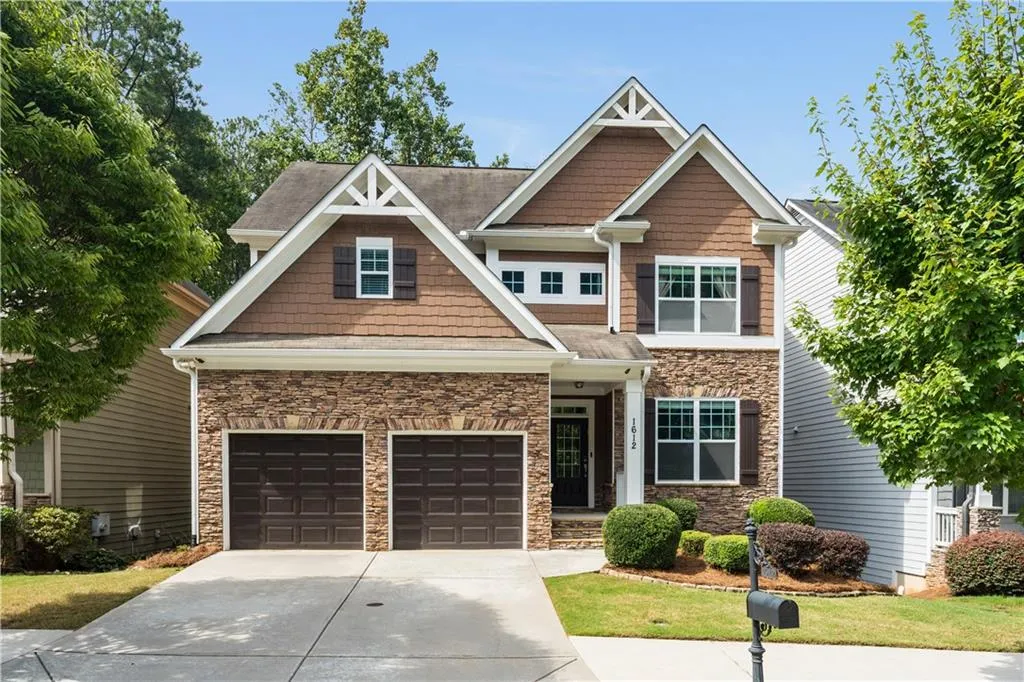 1612 Drew Drive Nw, Atlanta, Georgia 30318, 4 Bedrooms Bedrooms, ,3 BathroomsBathrooms,Residential,For Sale,1612 Drew Drive Nw,7628933