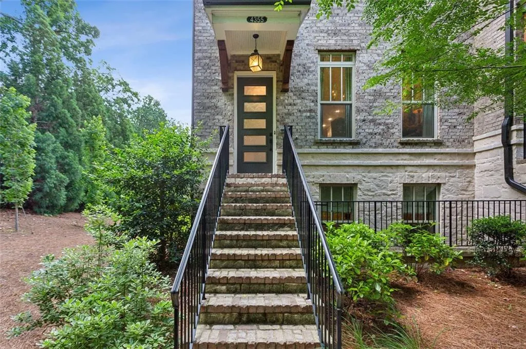 4355 Parkside Place, Sandy Springs, Georgia 30342, 3 Bedrooms Bedrooms, ,3 BathroomsBathrooms,Residential,For Sale,4355 Parkside Place,7584562