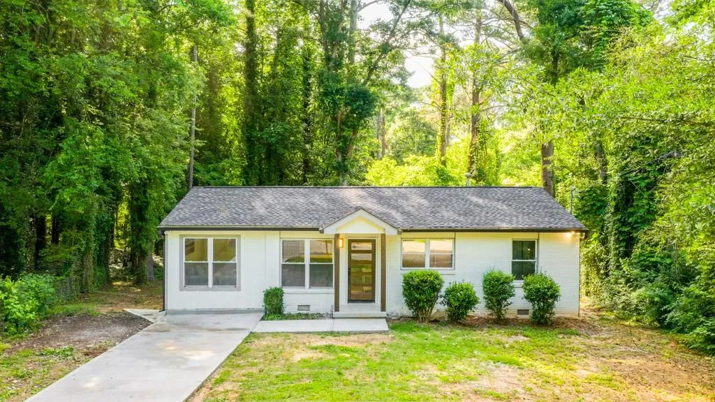 398 Baker Circle Nw, Atlanta, Georgia 30318, 4 Bedrooms Bedrooms, ,2 BathroomsBathrooms,Residential,For Sale,398 Baker Circle Nw,7585659