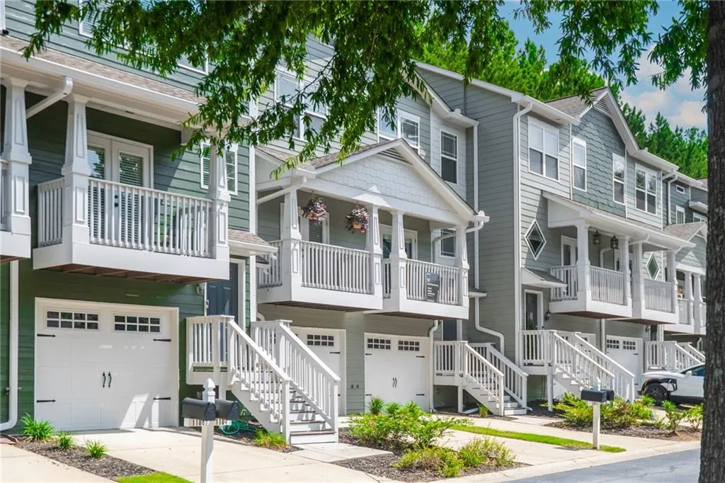 1100 Liberty Parkway Nw Unit 403, Atlanta, Georgia 30318, 3 Bedrooms Bedrooms, ,3 BathroomsBathrooms,Residential,For Sale,1100 Liberty Parkway Nw Unit 403,7630465
