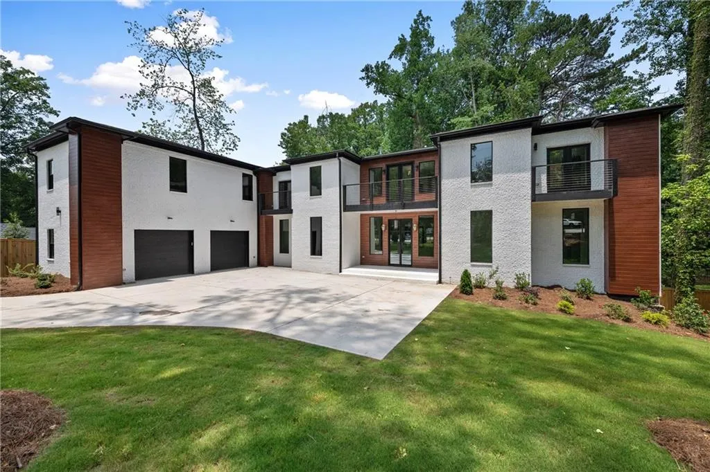 3115 Wood Valley Road Nw, Atlanta, Georgia 30327, 4 Bedrooms Bedrooms, ,4 BathroomsBathrooms,Residential,For Sale,3115 Wood Valley Road Nw,7630721