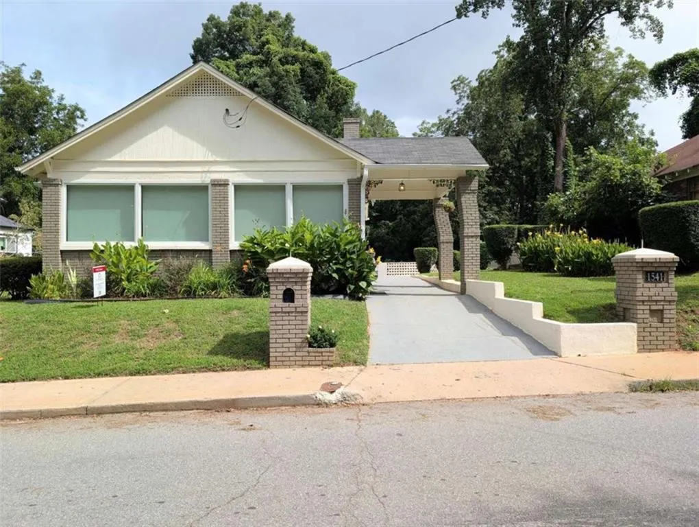 1541 North Avenue, Atlanta, Georgia 30318, 2 Bedrooms Bedrooms, ,1 BathroomBathrooms,Residential,For Sale,1541 North Avenue,7632308