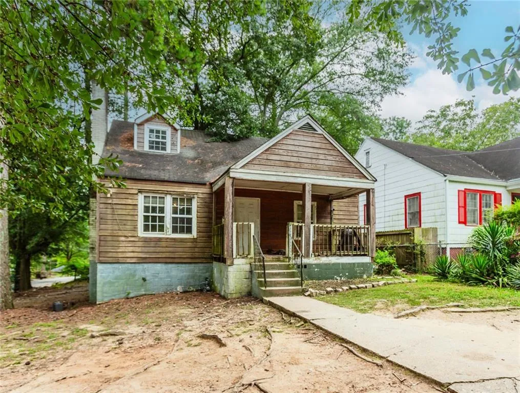 1876 Madrona Street Nw, Atlanta, Georgia 30318, 4 Bedrooms Bedrooms, ,2 BathroomsBathrooms,Residential,For Sale,1876 Madrona Street Nw,7631174