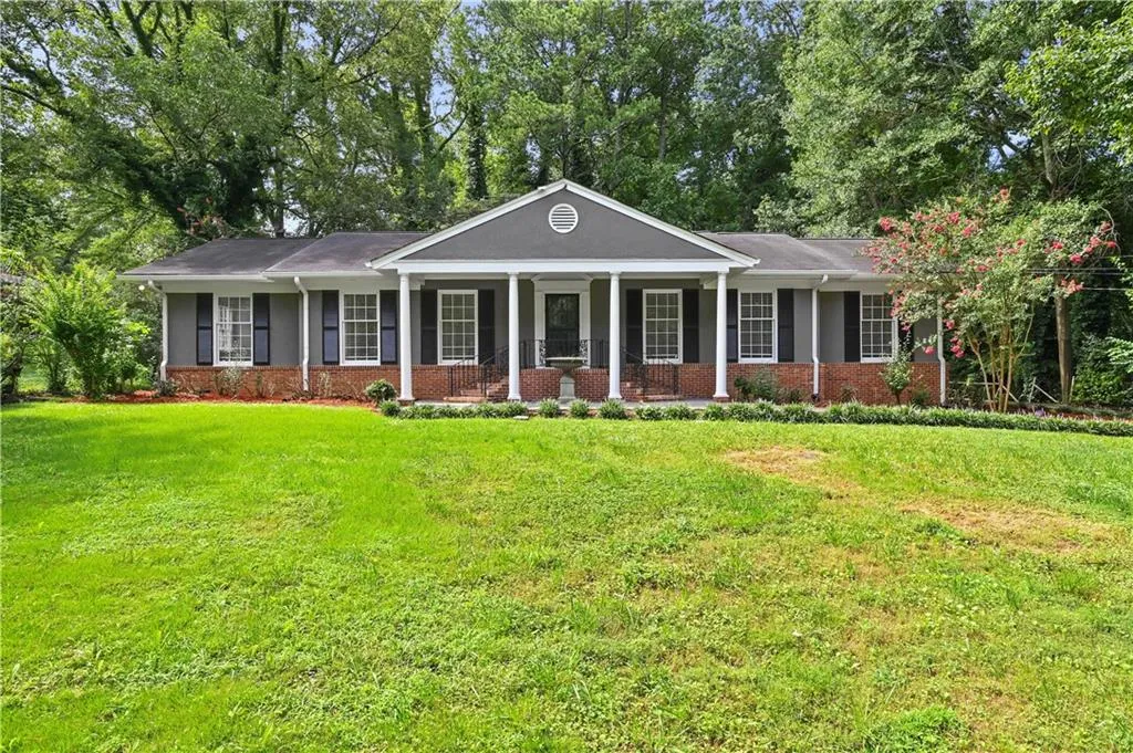 2698 Collier Drive Nw, Atlanta, Georgia 30318, 4 Bedrooms Bedrooms, ,3 BathroomsBathrooms,Residential,For Sale,2698 Collier Drive Nw,7631709