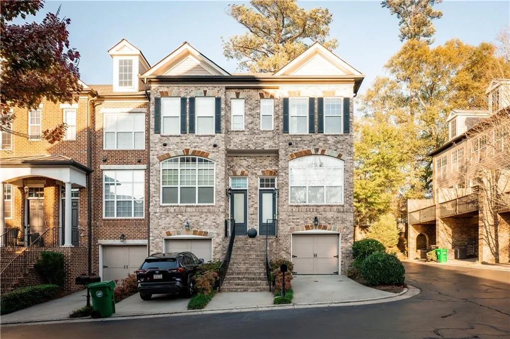 2661 Rivers Edge Drive Ne, Atlanta, Georgia 30324, 3 Bedrooms Bedrooms, ,3 BathroomsBathrooms,Residential,For Sale,2661 Rivers Edge Drive Ne,7633629